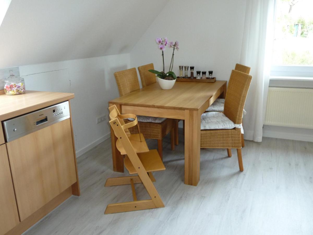 Helle 70 Qm Ferienwohnung Mit Herrlichem Blick Teningen Екстер'єр фото