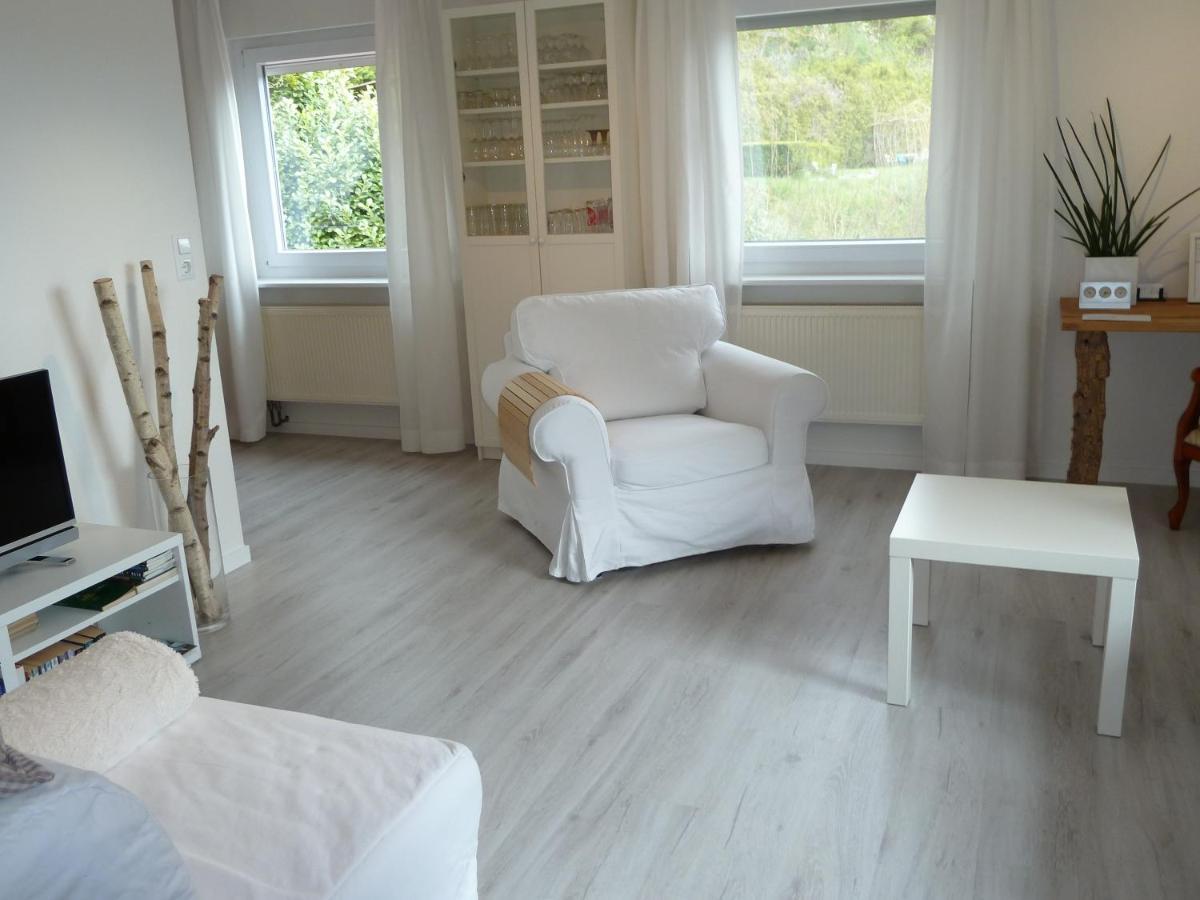 Helle 70 Qm Ferienwohnung Mit Herrlichem Blick Teningen Екстер'єр фото